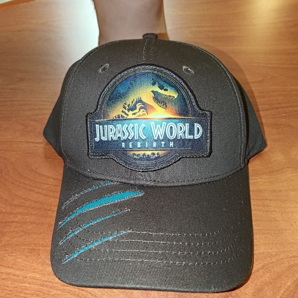 Jurassic World Rebirth Stitched Patch Distressed Strap-on Hat Cap New